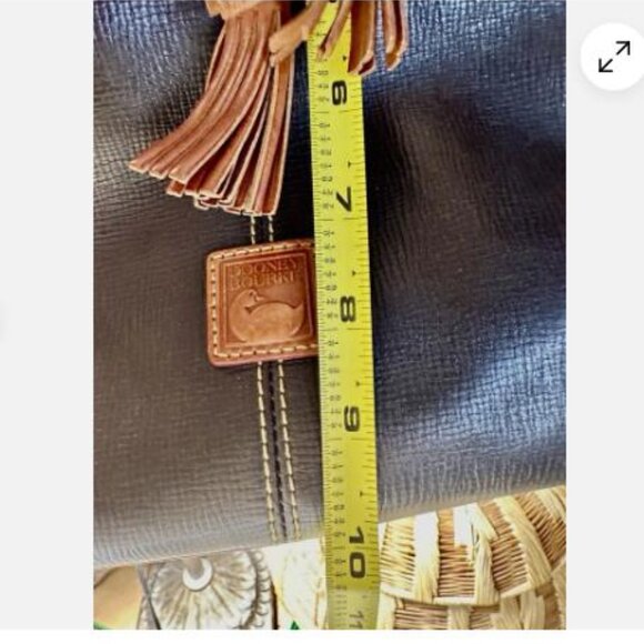 Dooney & Bourke Saffiano Tassel Bucket Tote Bag Black Tan Trim satchel Fast Ship - Picture 11 of 12